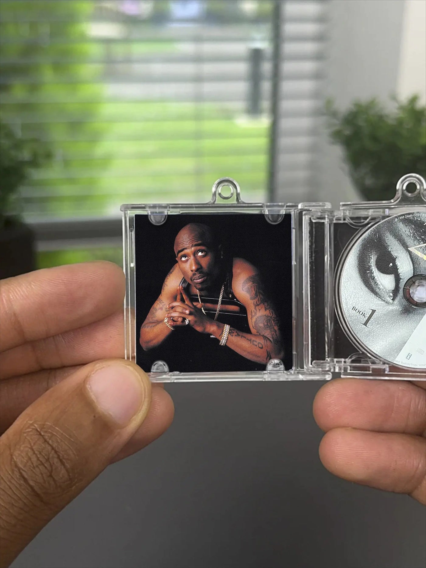 All Eyez On Me NFC Tag SoundChains